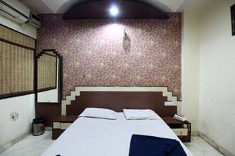 Hotel Twenty Twenty International, New Delhi 2